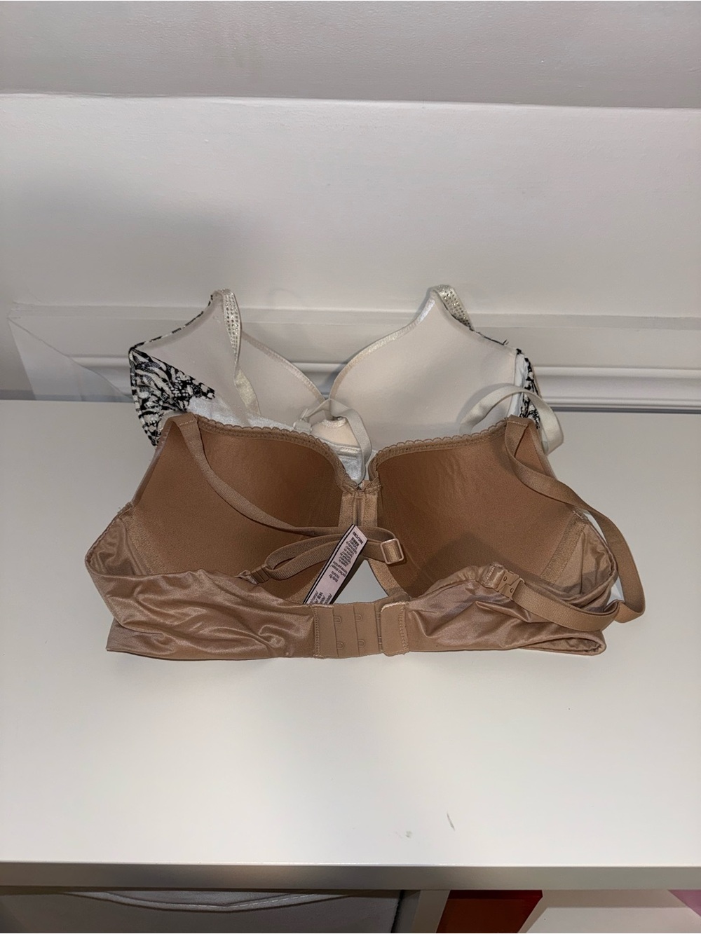 bra - Picture 4 of 4